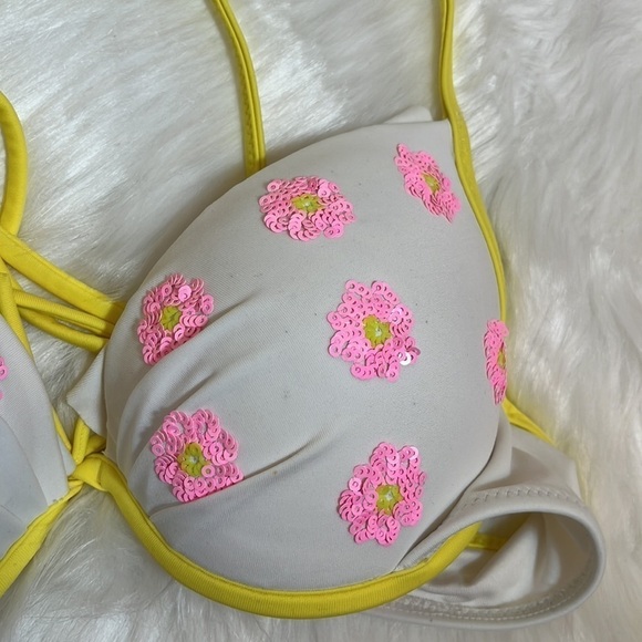 VICTORIA’S Secret Floral Sequin Bikini Top - Picture 3 of 7
